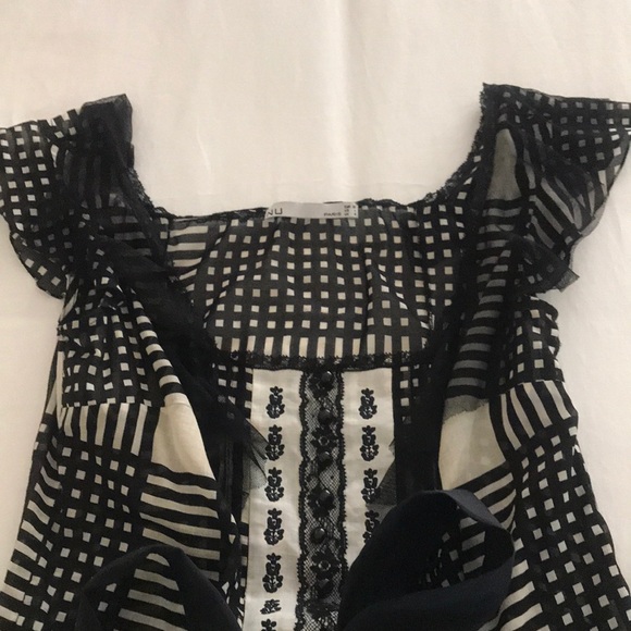 Beautiful top from Paris - Picture 2 of 6